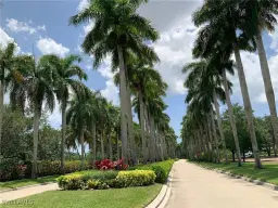 Picture of 2817 Tiburon Blvd E 101, Naples, FL 34109
