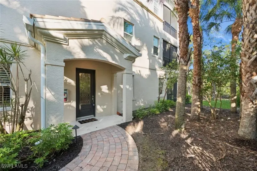 Picture of 2817 Tiburon Blvd E 101, Naples FL 34109