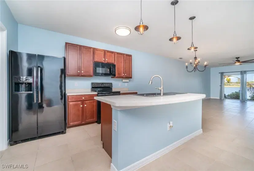 Picture of 20058 Fiddlewood Ave, North Fort Myers FL 33917