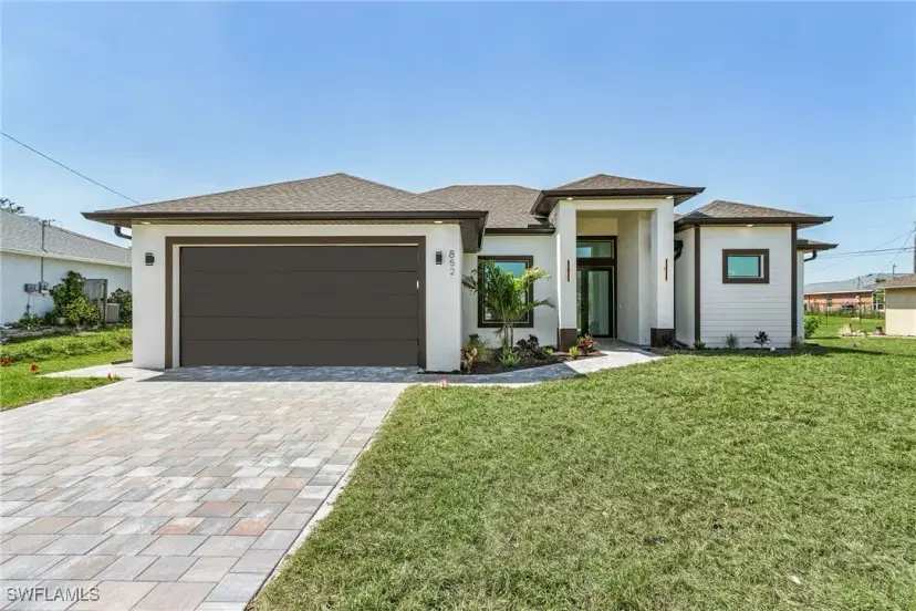 Picture of 852 NE 6Th Pl, Cape Coral FL 33909