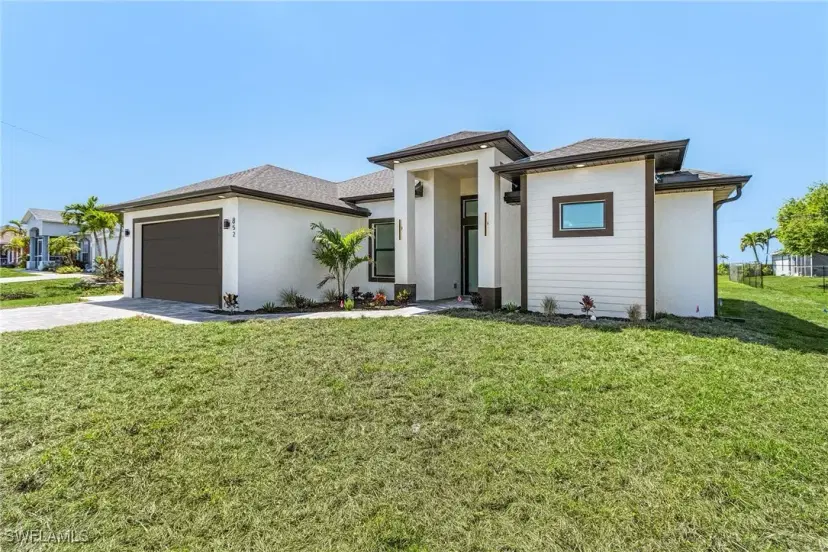 Picture of 852 NE 6Th Pl, Cape Coral FL 33909