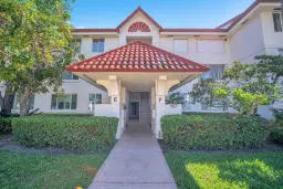 Picture of 107 Half Moon Cir E2, Hypoluxo, FL 33462