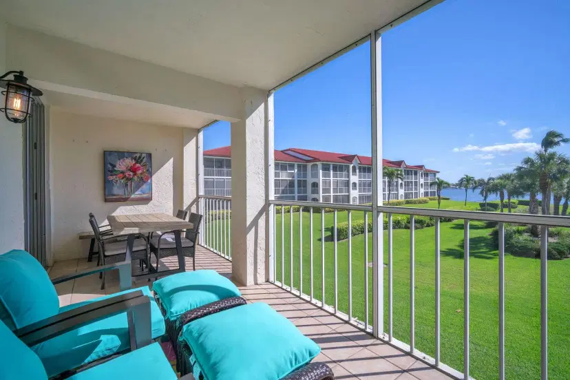 Picture of 107 Half Moon Cir E2, Hypoluxo FL 33462