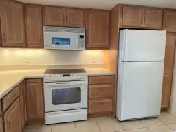 Picture of 145 Atlantis Boulevard 104, Atlantis, FL 33462