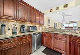 Picture of 7840 Trent Dr 111, Tamarac, FL 33321