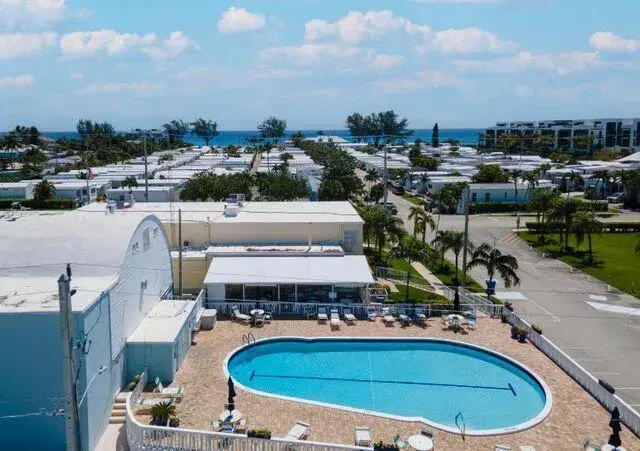 Picture of 23 Hibiscus Drive I, Briny Breezes FL 33435