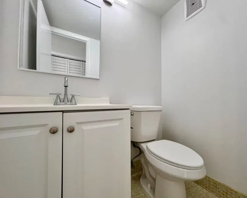 Picture of 96 Bedford D, West Palm Beach FL 33417