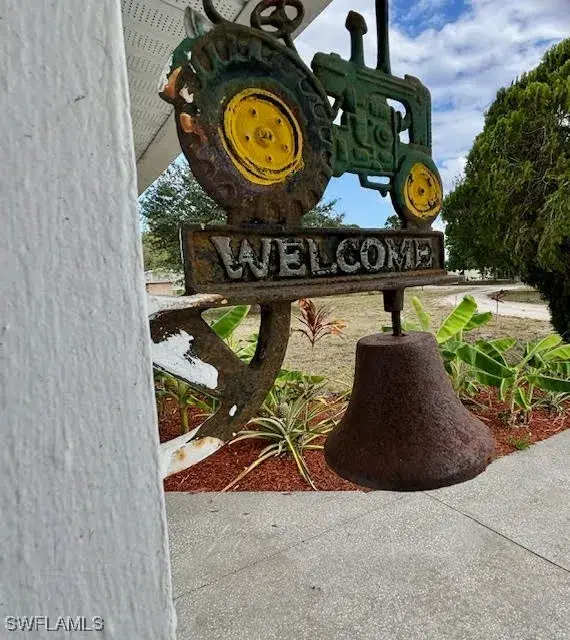 Picture of 3666 Fort Simmons Ave, Labelle, FL 33935