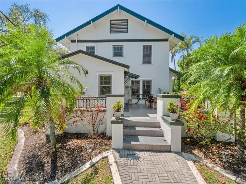 Picture of 3650 Mckinley Ave, Fort Myers FL 33901