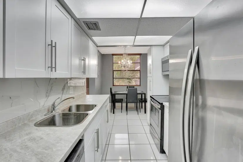 Picture of 6190 Woodlands Boulevard 311, Tamarac FL 33319