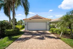 Picture of 3701 Yakobi Ln, Naples, FL 34119