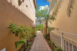Picture of 1840 Sweetbay Way, Hollywood, FL 33019