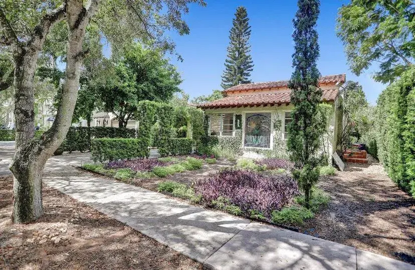 Picture of 1107 Alhambra Circle, Coral Gables FL 33134