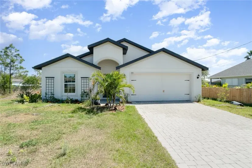 Picture of 165 Blackstone Dr, Fort Myers FL 33913