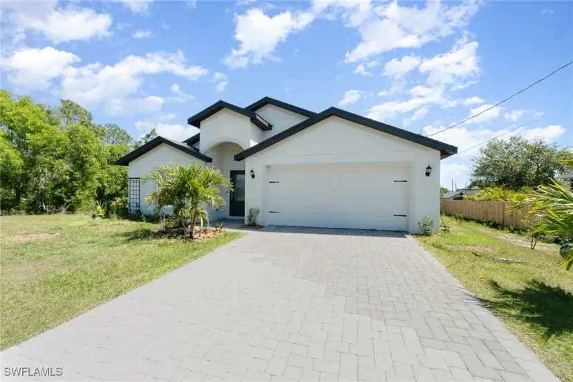 Picture of 165 Blackstone Dr, Fort Myers FL 33913