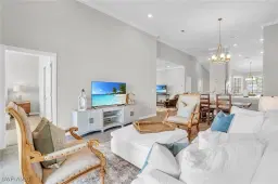 Picture of 11761 Venetian Lagoon Dr 204, Fort Myers, FL 33913