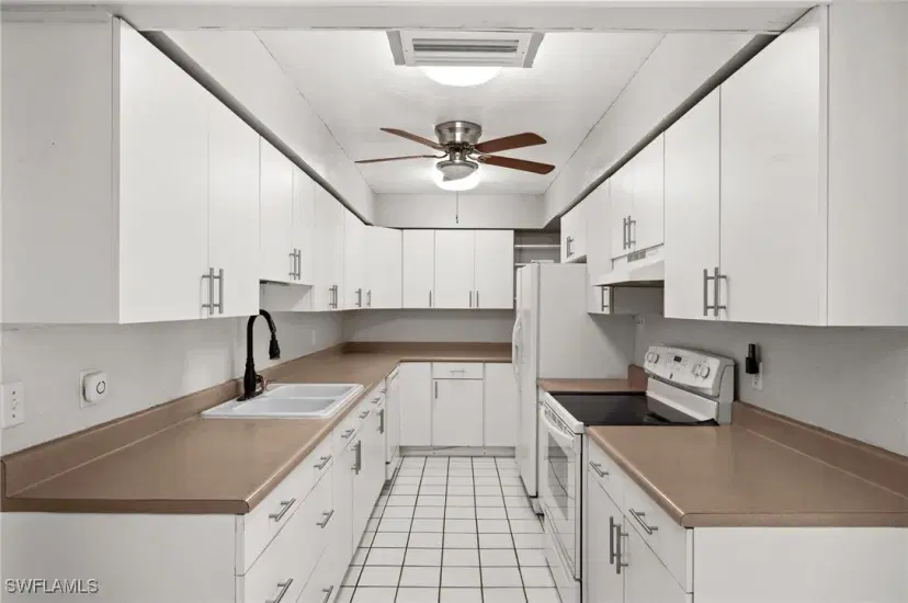 Picture of 117 Alcala Ave, Lehigh Acres FL 33936