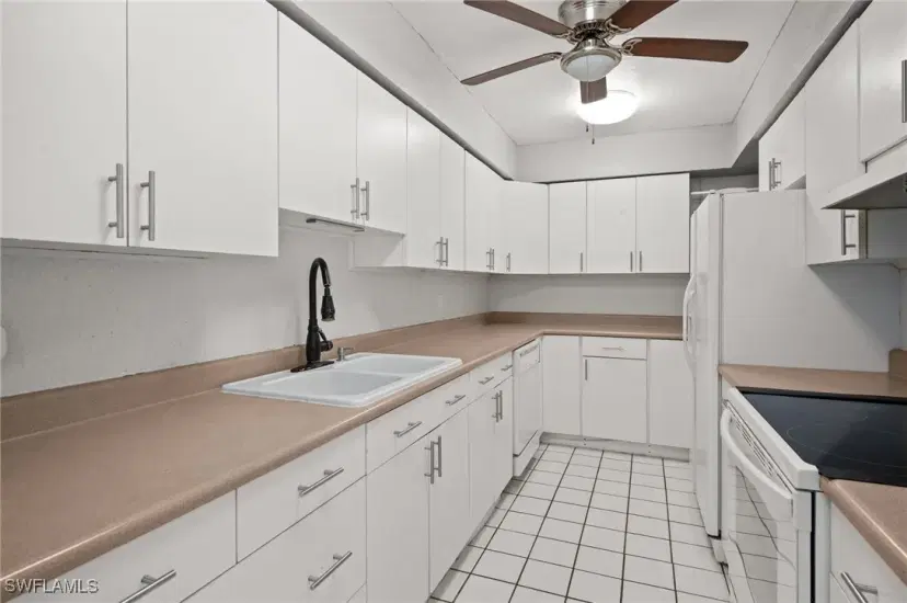 Picture of 117 Alcala Ave, Lehigh Acres FL 33936