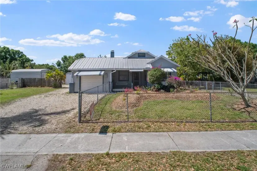Picture of 290 Granada Blvd, Fort Myers FL 33905