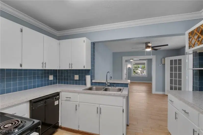 Picture of 290 Granada Blvd, Fort Myers FL 33905