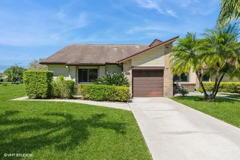 Picture of 148 Village Walk Drive 24, Royal Palm Beach, FL 33411