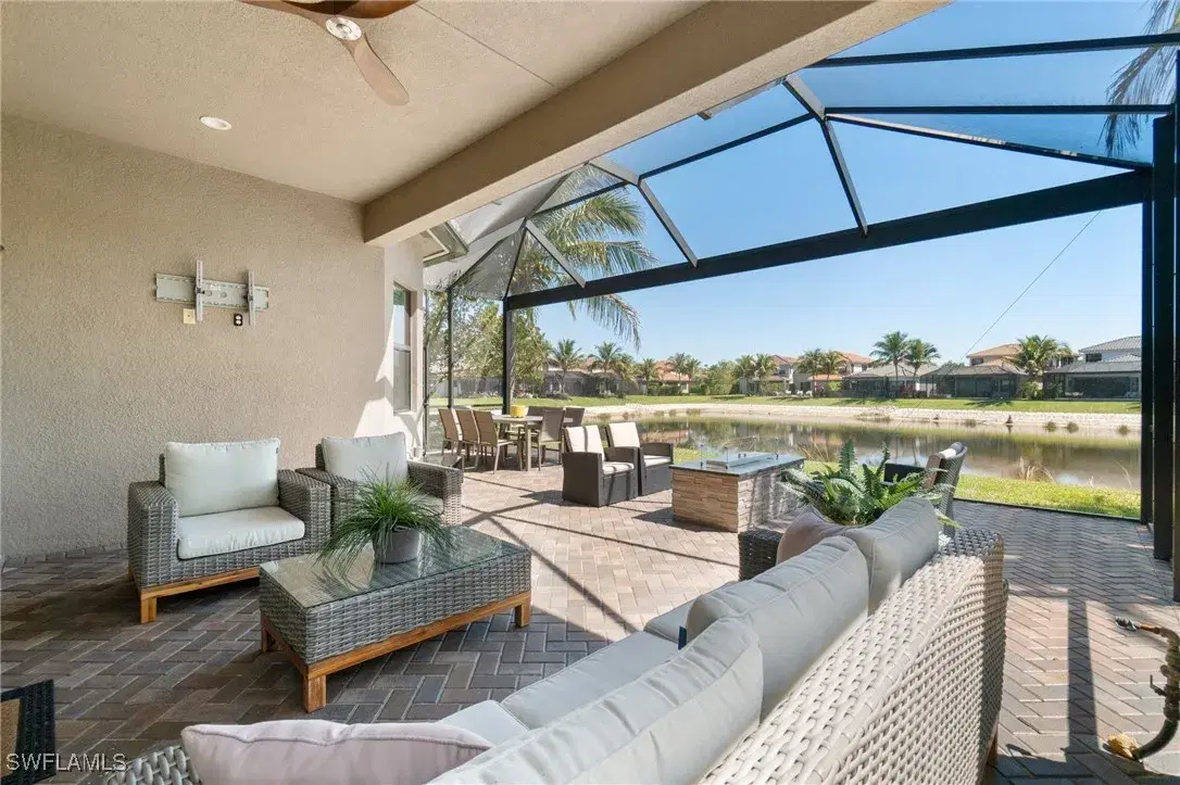 Picture of 4409 Aurora St, Naples, FL 34119