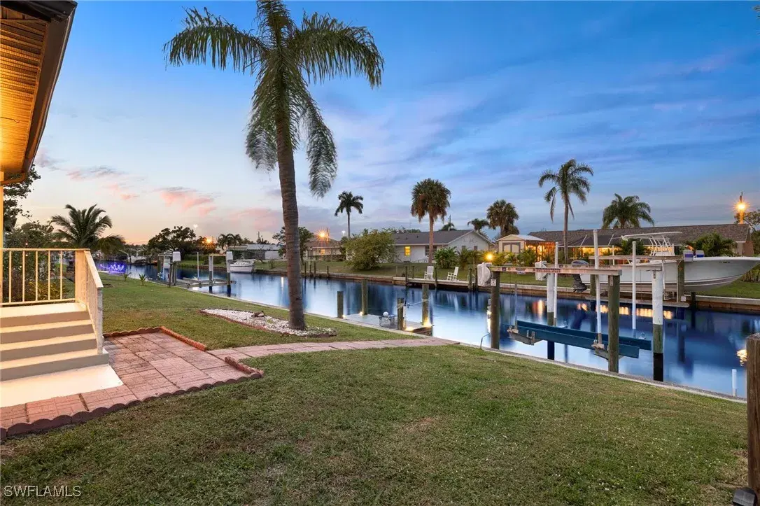 Picture of 3203 Riverside Dr B, Punta Gorda, FL 33950