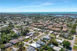 Picture of 41 5Th St, Bonita Springs, FL 34134
