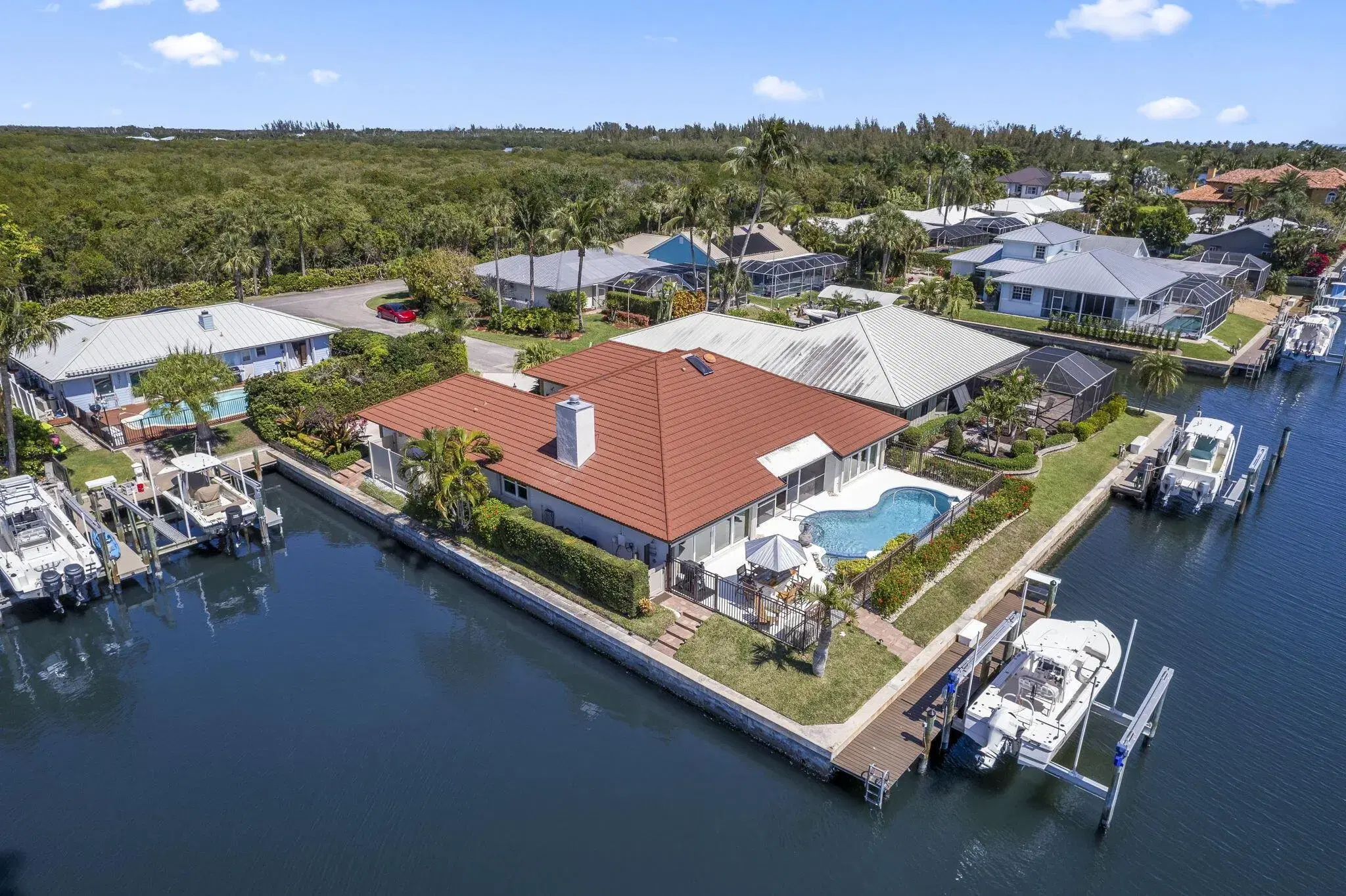 Picture of 10726 SE Dock Court, Hobe Sound, FL 33455