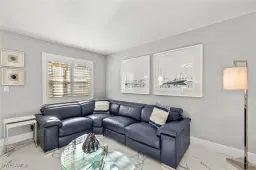 Picture of 980 7Th Ave S 109, Naples, FL 34102