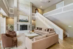 Picture of 1434 Alhambra Dr, Fort Myers, FL 33901