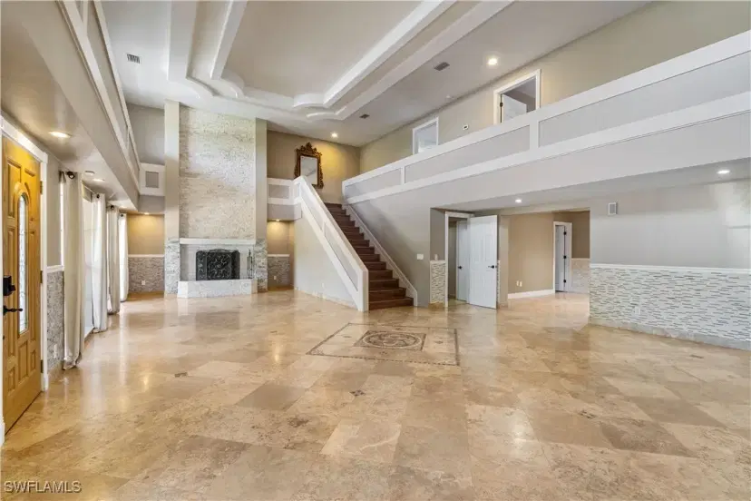 Picture of 1434 Alhambra Dr, Fort Myers FL 33901