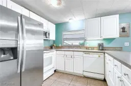Picture of 5 Creek Cir, Naples, FL 34114