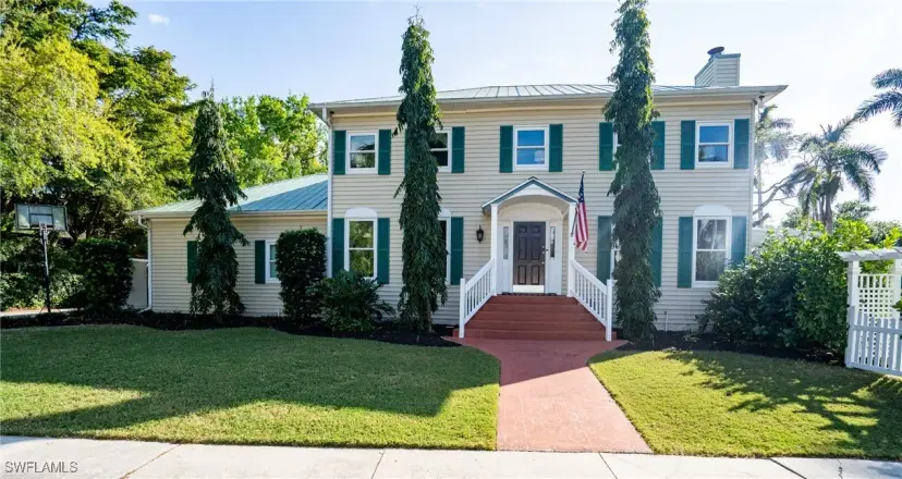 Picture of 1410 El Prado Ave, Fort Myers FL 33901