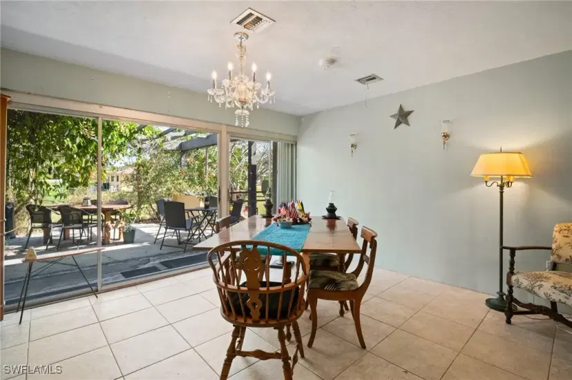 Picture of 1557 Woodwind Ct, Fort Myers FL 33919