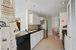 Picture of 1557 Woodwind Ct, Fort Myers, FL 33919