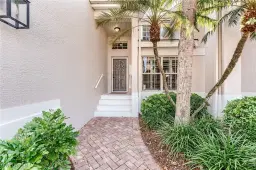 Picture of 2130 Aberdeen Ln 201, Naples, FL 34109