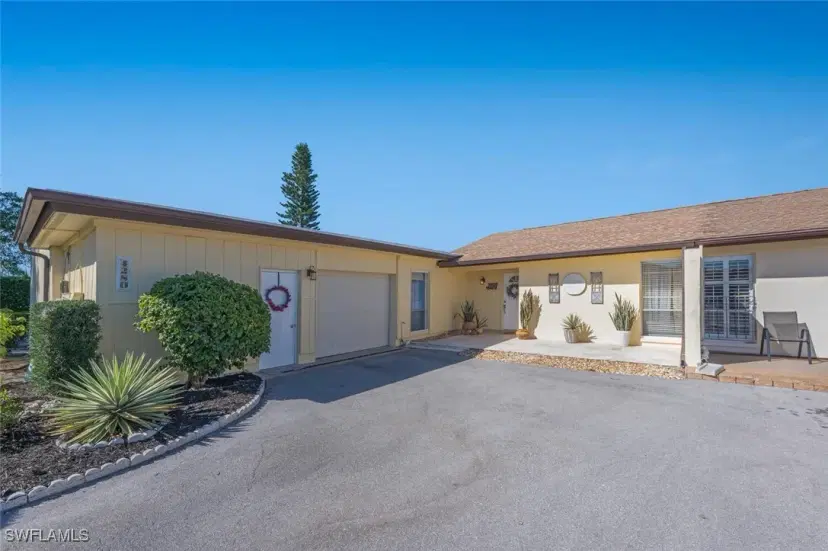 Picture of 4280 Lakewood Blvd G14, Naples FL 34112