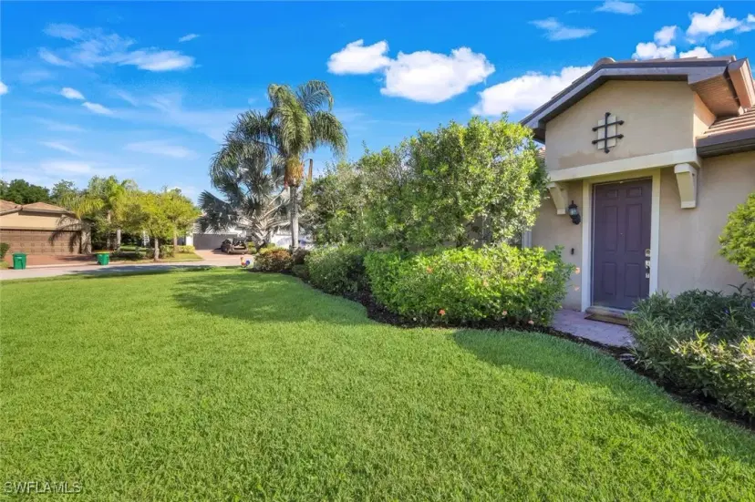 Picture of 7176 Live Oak Dr, Naples FL 34114