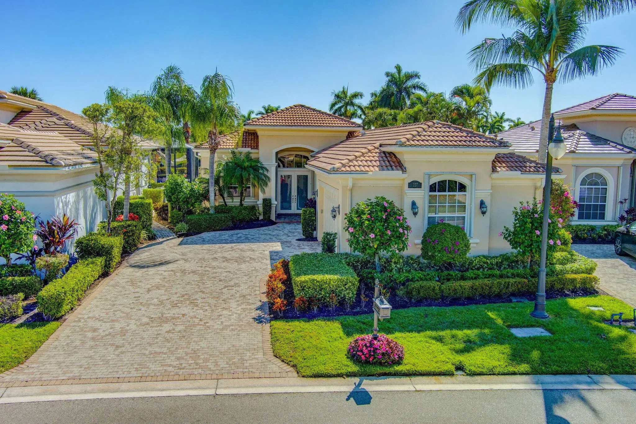 Picture of 227 Porto Vecchio Way, Palm Beach Gardens, FL 33418