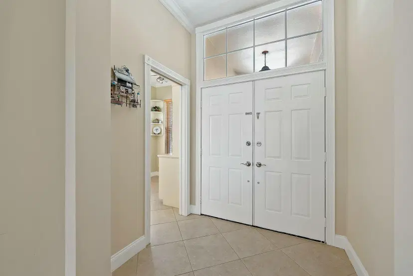 Picture of 128 Hampton Circle, Jupiter FL 33458