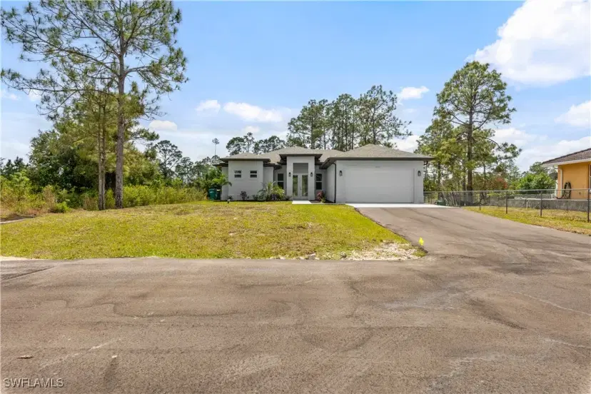 Picture of 2526 37Th Ave Ne, Naples FL 34120