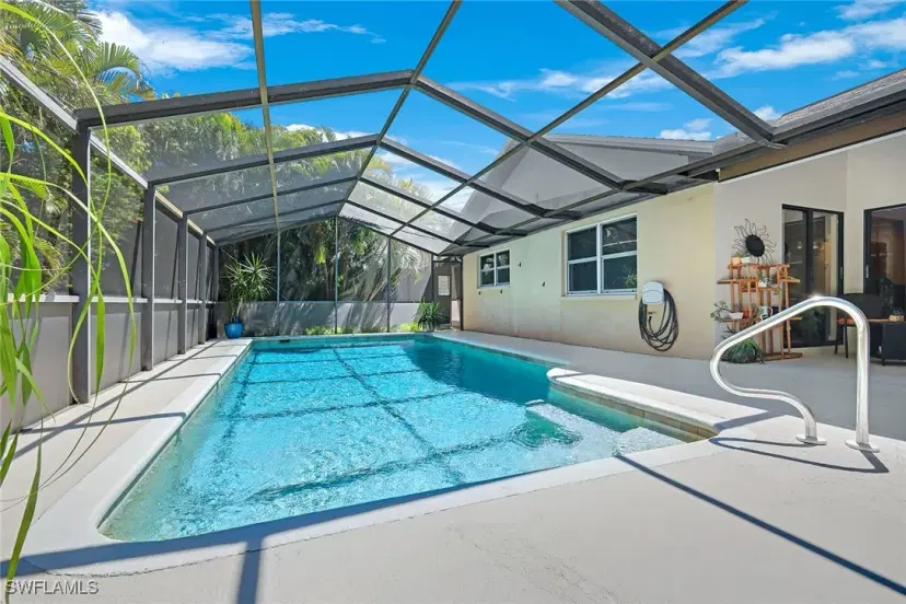 Picture of 19209 Pine Run Ln, Fort Myers FL 33967