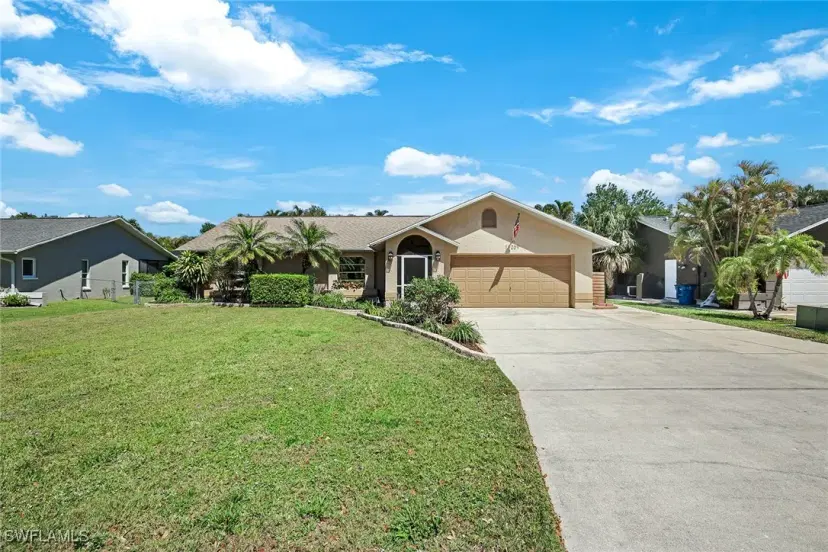 Picture of 19209 Pine Run Ln, Fort Myers FL 33967