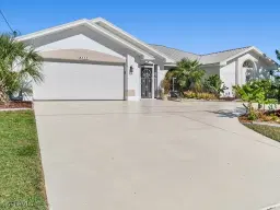 Picture of 4538 SE 6Th Ct, Cape Coral, FL 33904