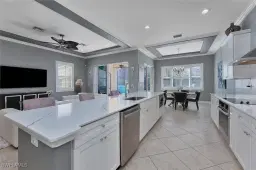 Picture of 5769 Mango Cir, Naples, FL 34110