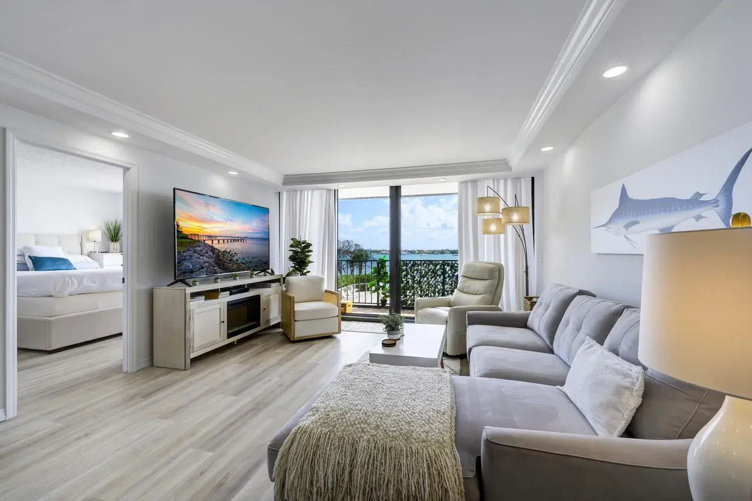 Picture of 5600 N Flagler Drive 209, West Palm Beach, FL 33407