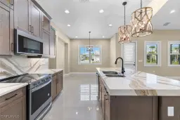 Picture of 7282 Saona Ct, Naples, FL 34113