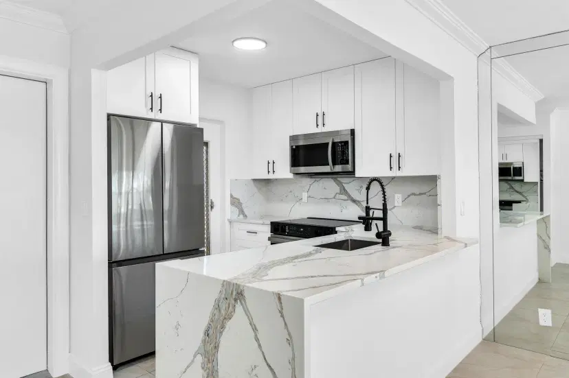 Picture of 410 SE 2Nd Avenue 26, Deerfield Beach FL 33441