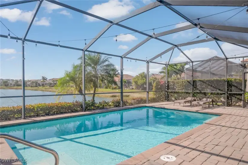 Picture of 9384 Glenforest Dr, Naples FL 34120